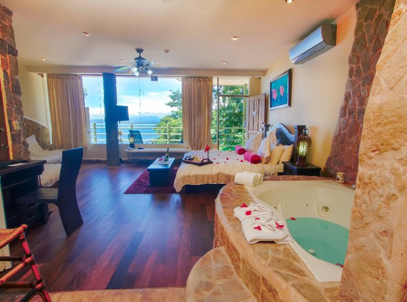 Issimo Suites Boutique Hotel & Spa - Adults Only マヌエル・アントニオ エクステリア 写真
