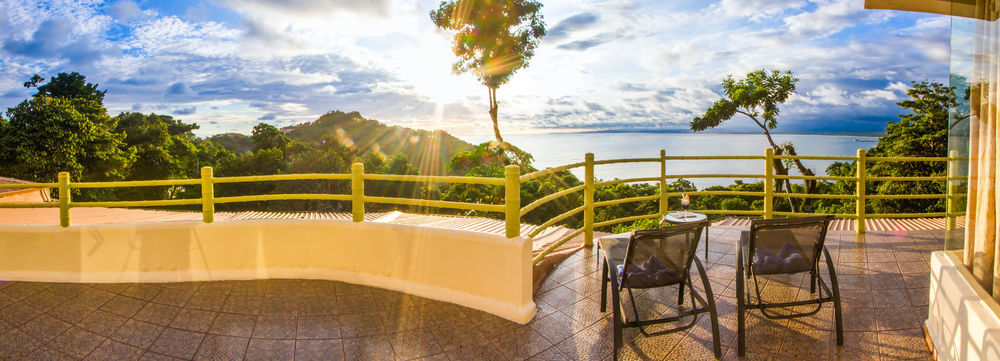 Issimo Suites Boutique Hotel & Spa - Adults Only マヌエル・アントニオ エクステリア 写真